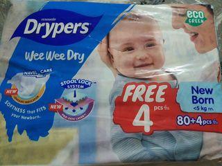((Free)) - Drypers NewBorn