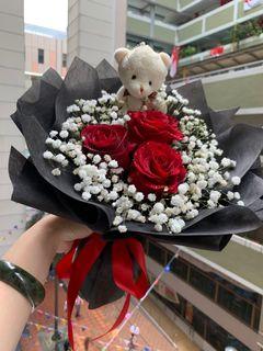 Free delivery,Roses,Red,blue,champagne, purple roses,Birthdays,Anniversary, Proposal bouquet,Sunflowers bouquet, Baby breathe, graduation bear bouquet, ROM flowers,flowers bouquet, Gerbera daisy,玫瑰、向日葵 、满天星 、鲜花