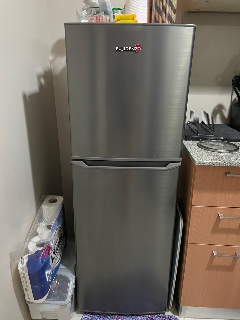 Fujidenzo RDD 60S TwoDoor Refrigerator, TV & Home Appliances, Kitchen