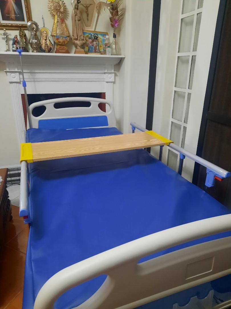 Hospital bed two cranks set (mattress, IV pole, and table), Furniture