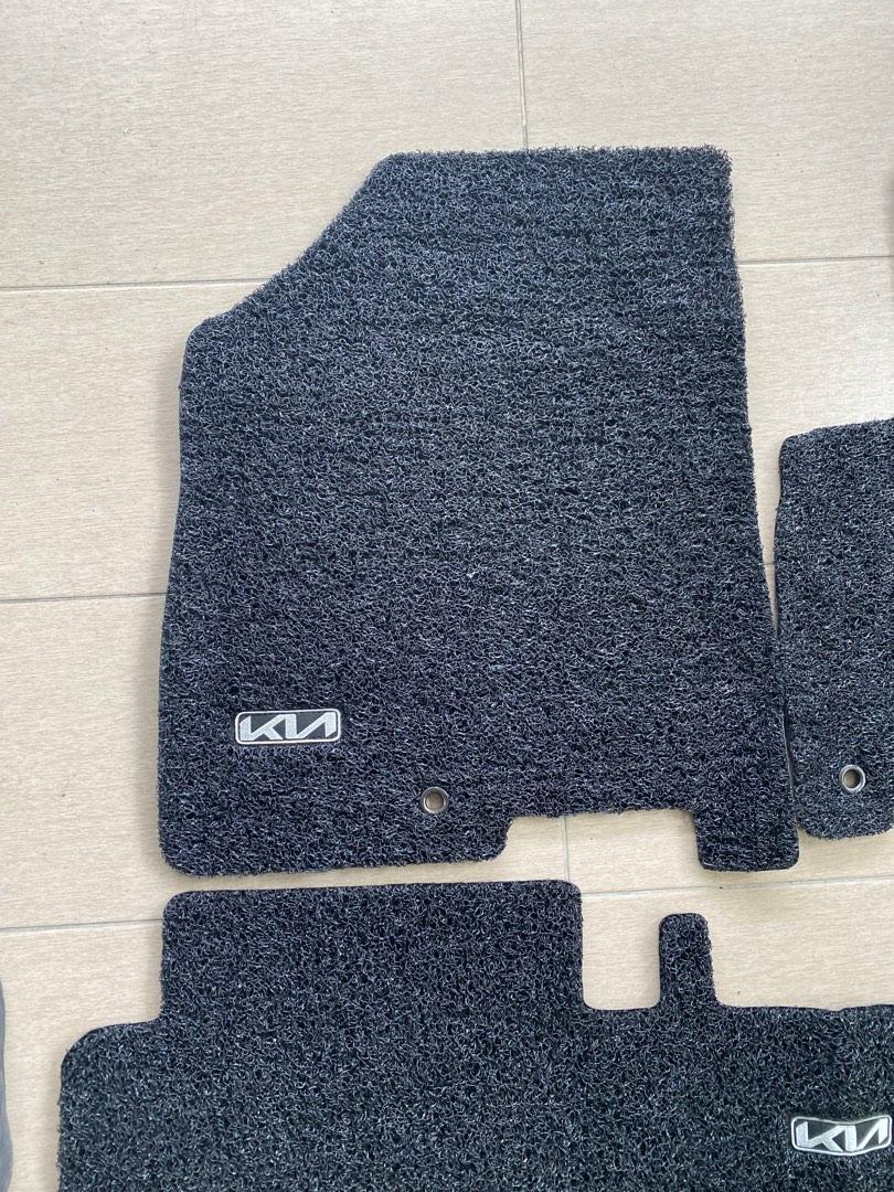 Kia Carnival KA4 Carpet, Auto Accessories on Carousell