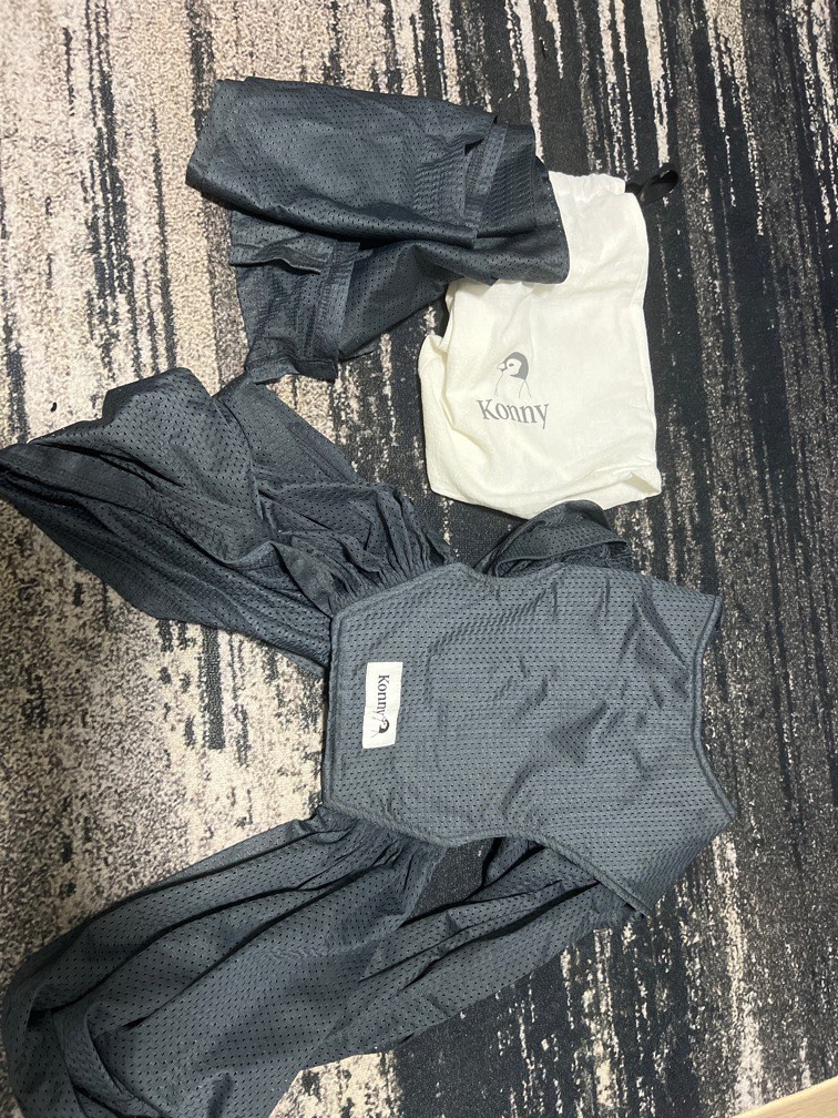 Konny Baby Carrier Summer Charcoal XL, Babies & Kids, Going Out, Carriers & Slings on Carousell