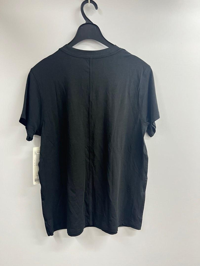Lululemon All yours boyfriend Tee, 女裝, 上衣, Tshirt on Carousell