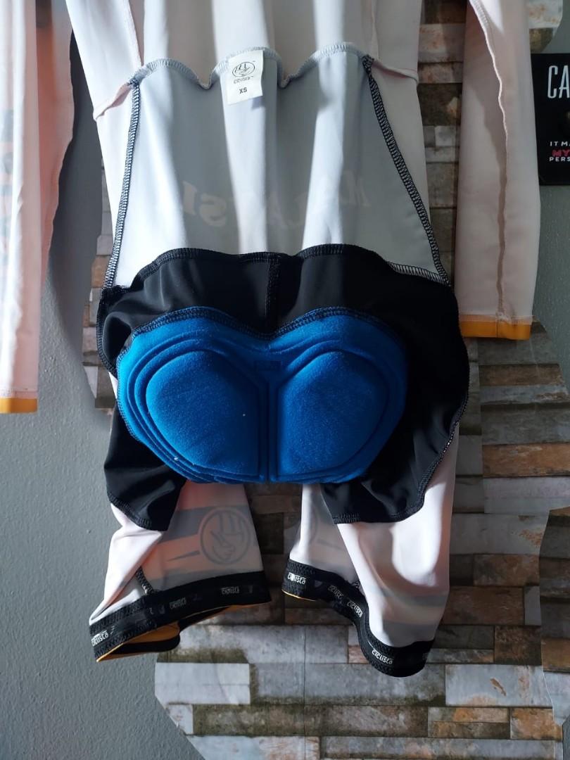 Baleaf cycling pad pants, Men's Fashion, Activewear on Carousell