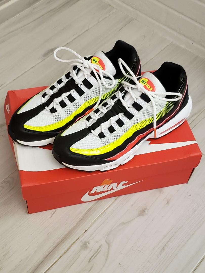 Nike Air Max 95 SE US9.5/UK8.5/EUR43/27.5cm, 男裝, 鞋, 波鞋- Carousell