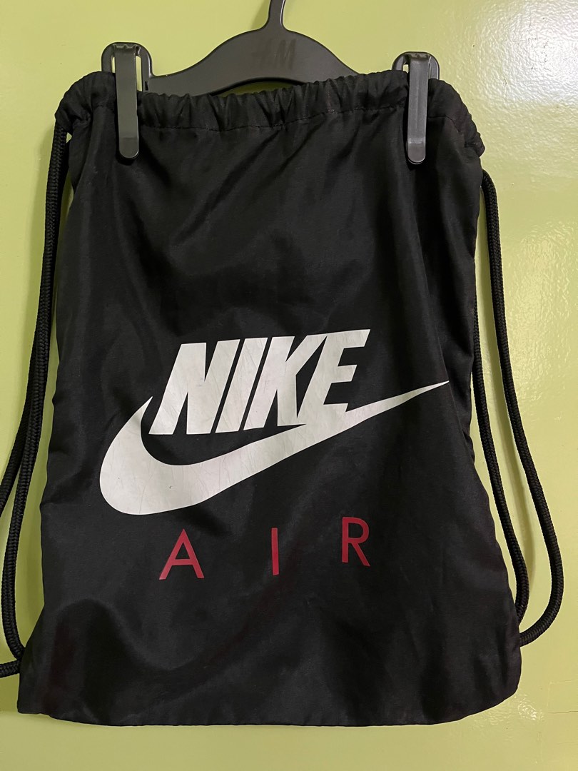 Nike Drawstring Bag, Men's Fashion, Bags, Backpacks on Carousell