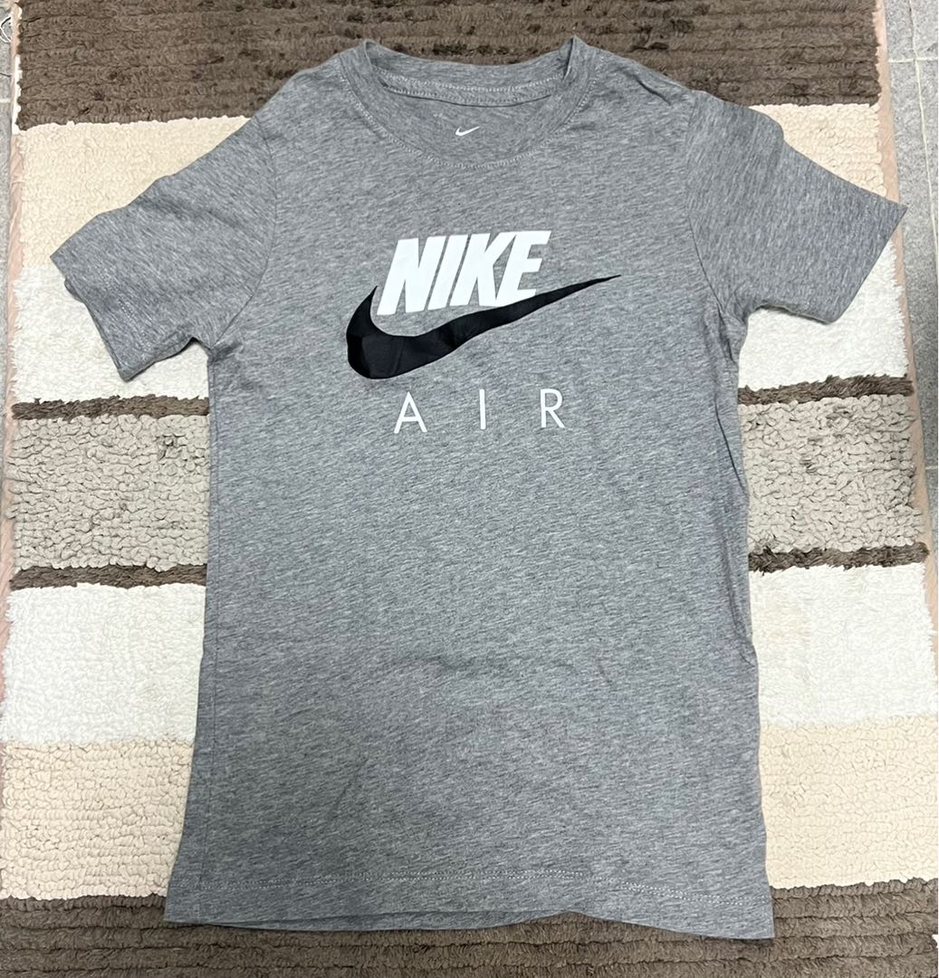 have a nike day shirt womens