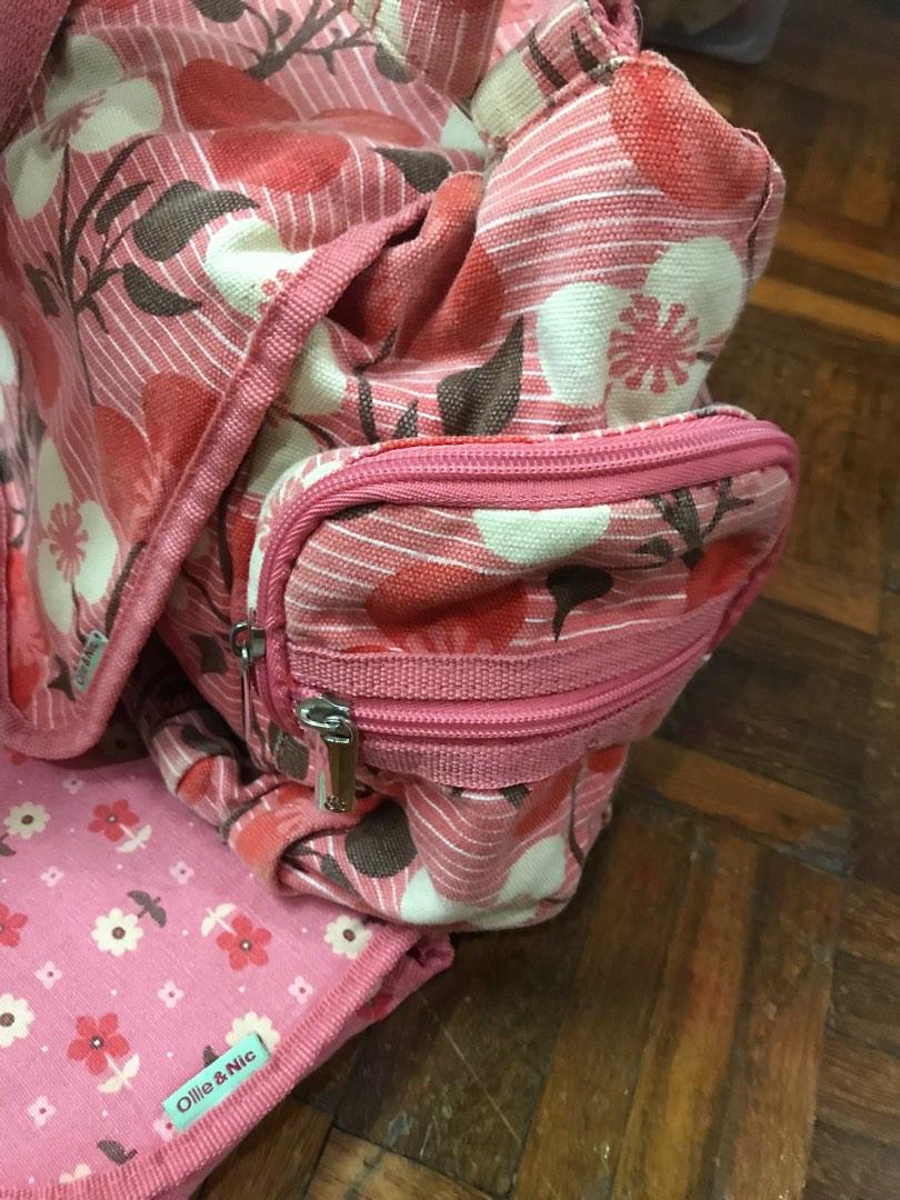 Ollie and sales nic bags