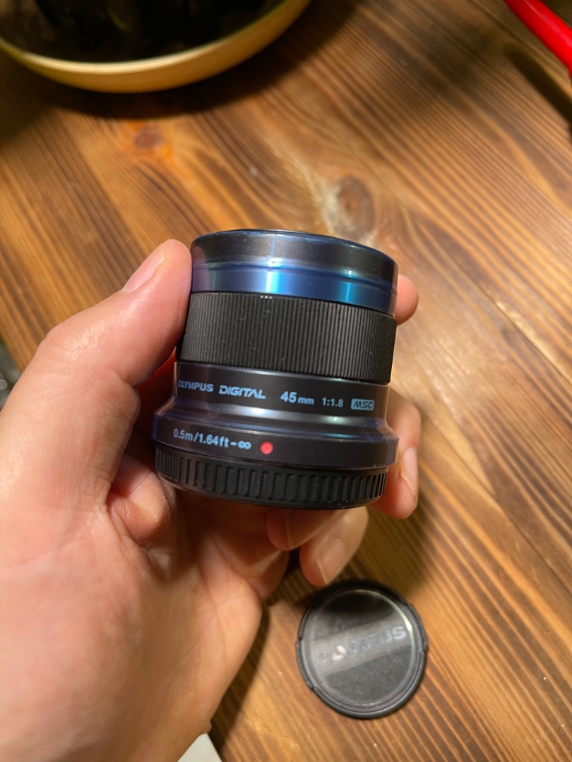 OM SYSTEM M.Zuiko 45mm F1.8 Objectif Micro 4/3 Argent