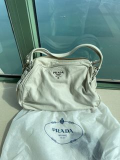（分類：）位於 。 由 KarinaS 提交（商品編號 1182928348，圖片 1）。簡介： 。