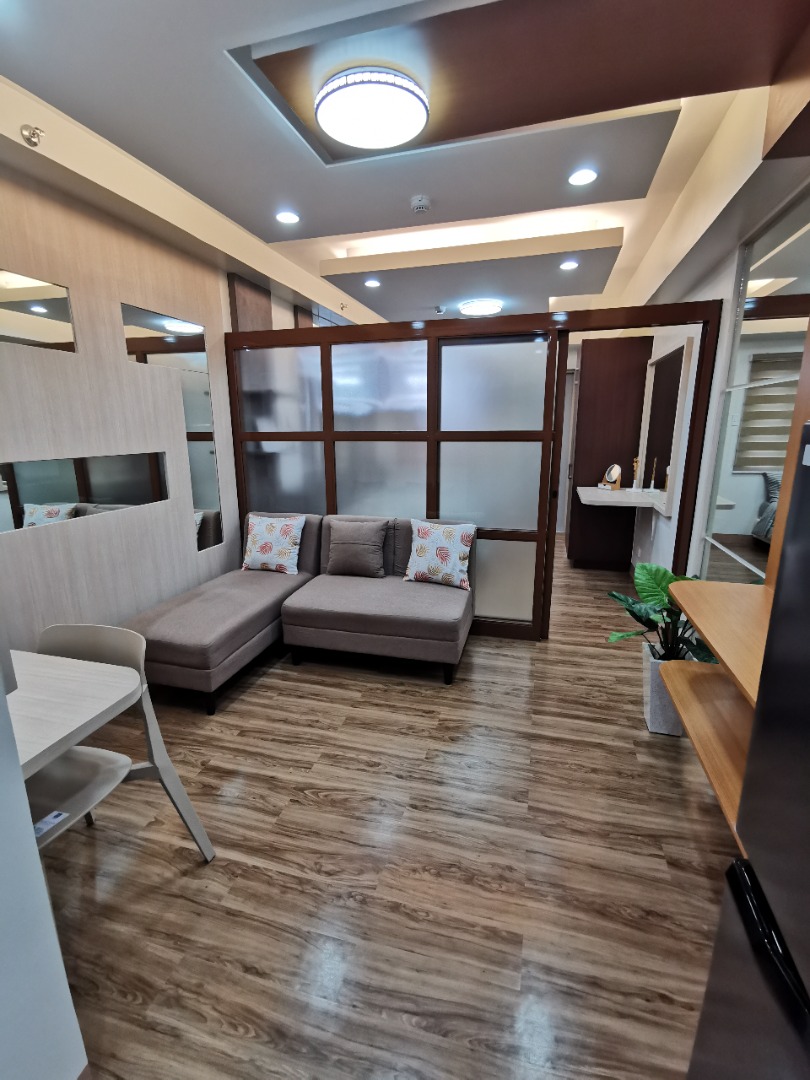 RFO 1 bedroom One Taft Residences near De La Salle University and UP