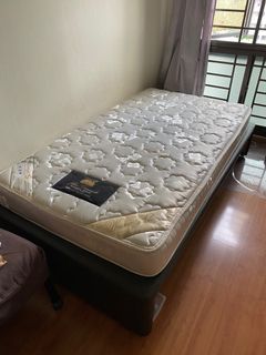 (Category: ) located in . Submitted by rabbit.wang888 (Listing ID 1182916901, Image 1). Description: .