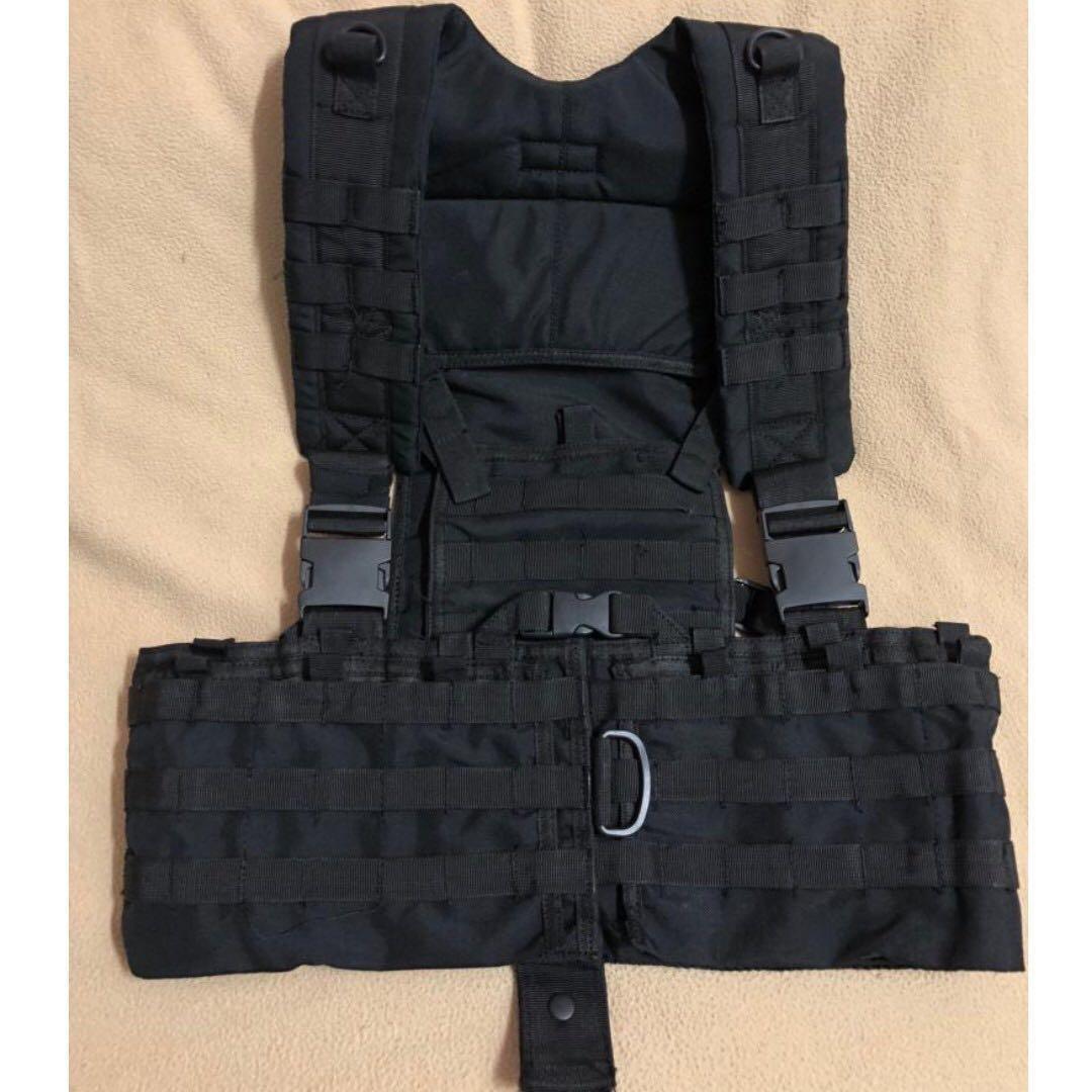 Tactical Helmet, Vest & Gloves, Sports Equipment, Other Sports