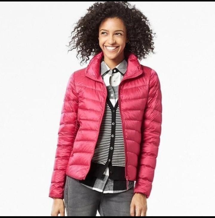 UNIQLO JAKET GUNUNG JACKET WINTER BULANG UlTRA LIGHT DOWN JACKET
