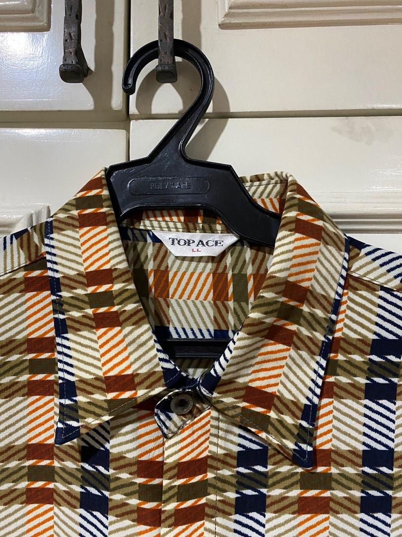 Vintage Cropped Shirt (Category: Formal Shirts) located in San Pedro. Submitted by __dewatts (Listing ID 1183052760, Image 2). Description: Vintage shirt bought from japan. Was initially a standard length shirt but I had it shortened for that “cRoPpEd iN tHe BodY” look V nice plaid pattern Fits size M.