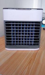 Water cooled mini aircon