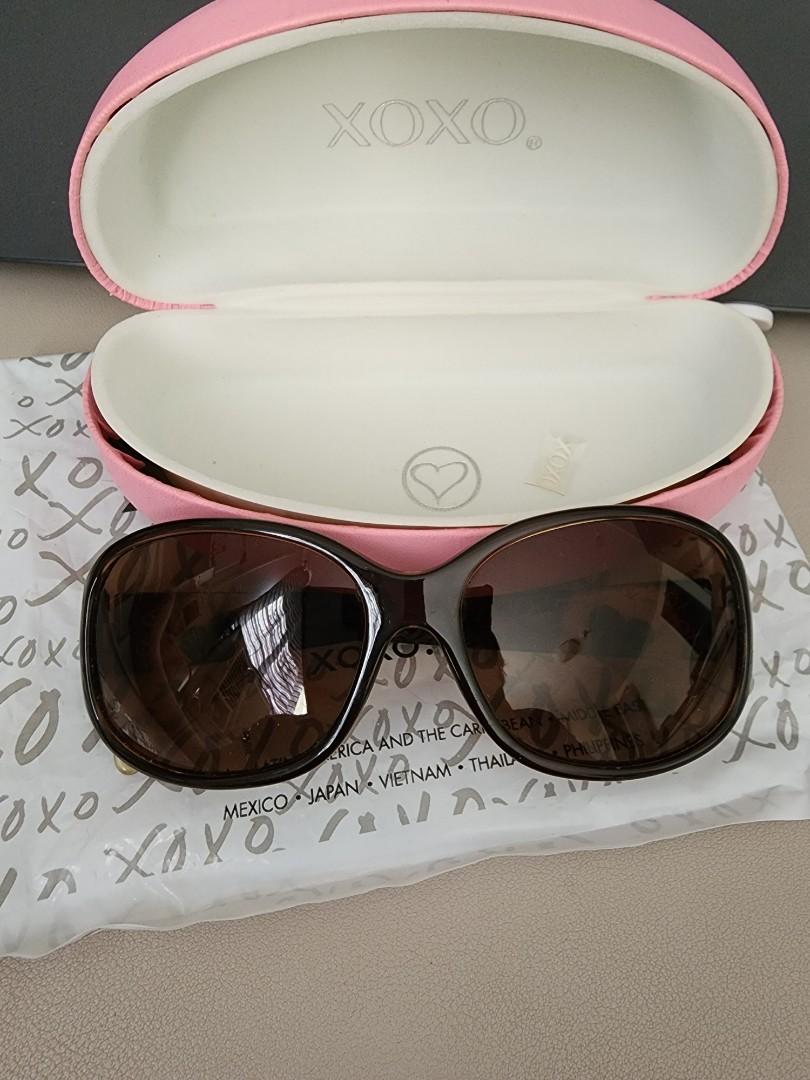 XOXO glasses with case, Women's Fashion, Watches & Accessories