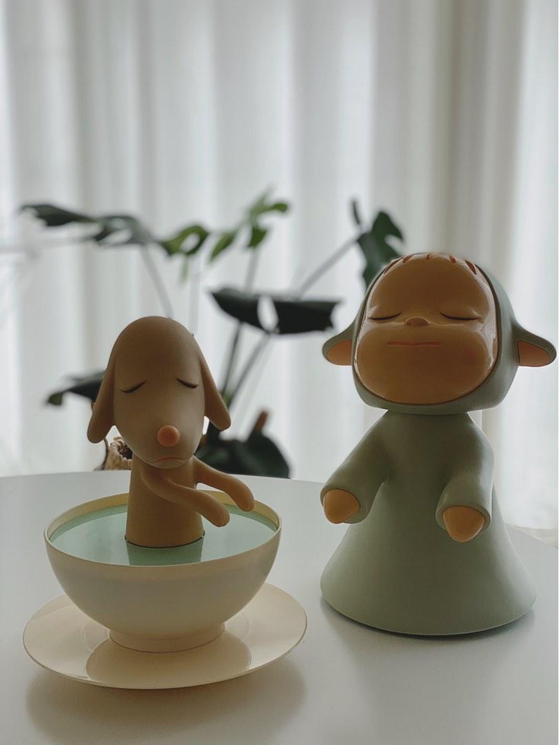 夢遊犬 奈良美智 2010バージョン 中古玩具 夢遊犬 奈良美智 2010バージョン 中古玩具 わん ちゃん