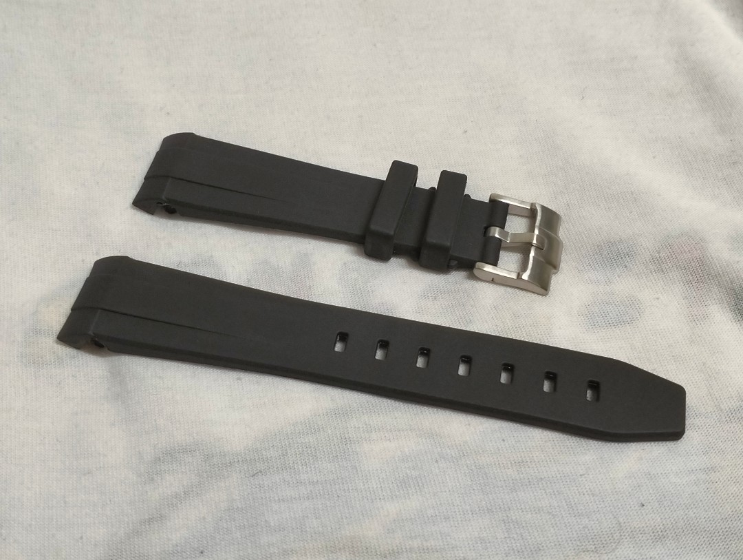 21mm Curve Rubber Strap - Watch Strap, Men's Fashion, Watches ...