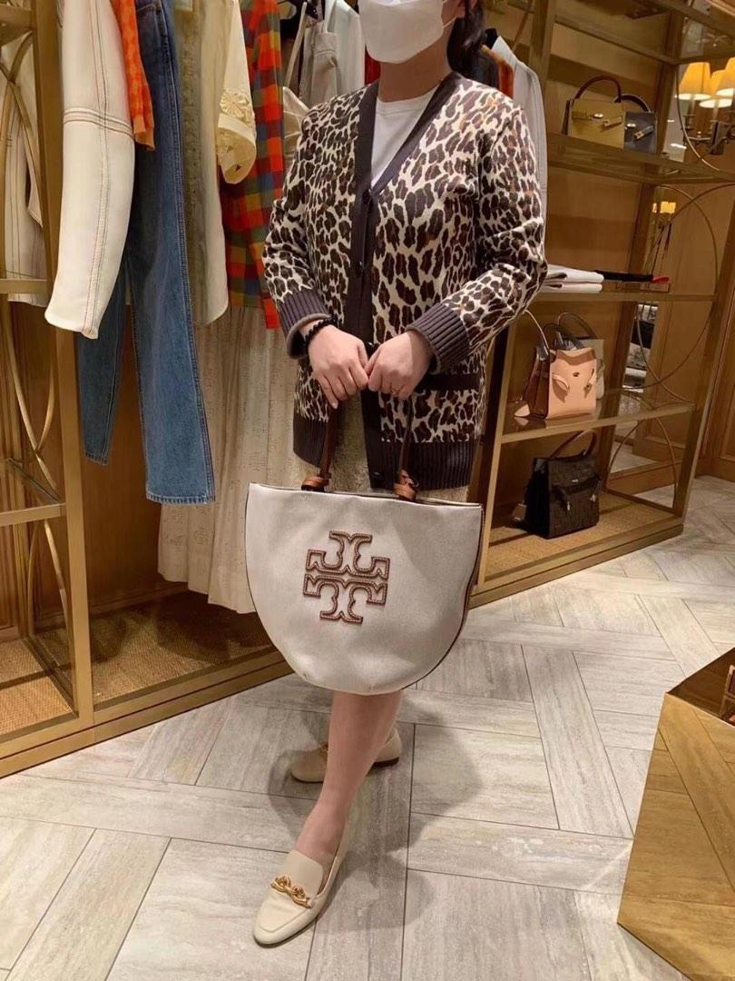 🆕 Tory Burch Small Canvas Round Tote, Women's Fashion, Bags & Wallets, Tote  Bags on Carousell