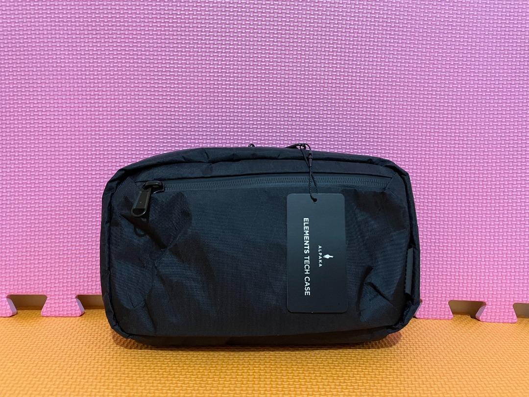 Alpaka Element Tech Case VX42 Black, Men's Fashion, Bags, Belt bags