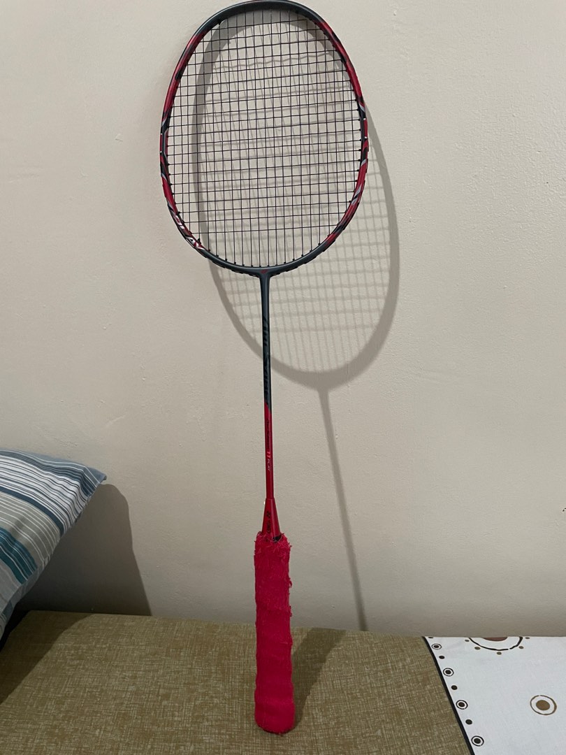 Arcsaber 11 Play, Sports Equipment, Sports & Games, Racket and Ball ...