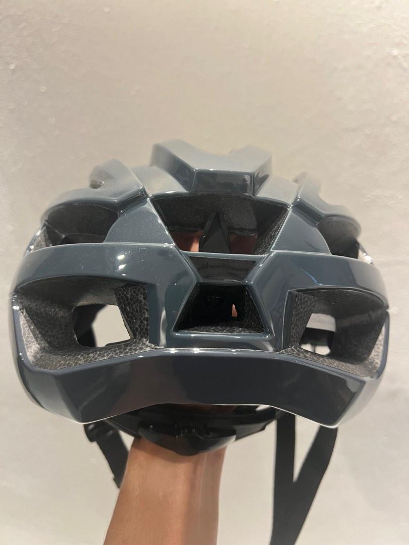 Bicycle Helmet entity RH 30, Sports Equipment, Bicycles & Parts