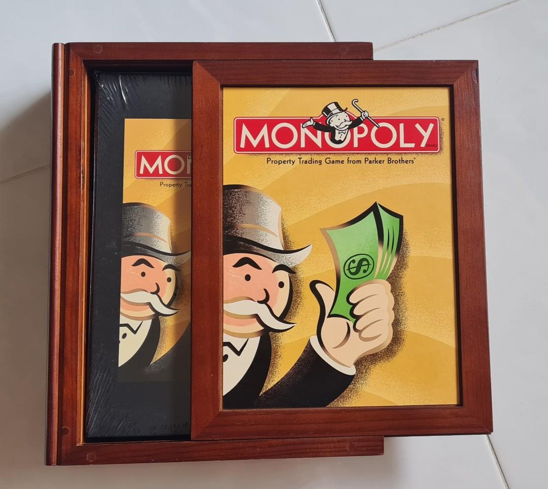 Vintage monopoly game shop wooden box