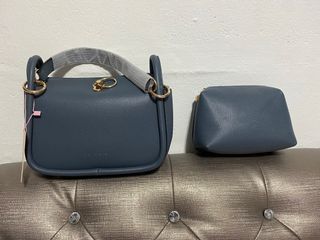(Category: ) located in . Submitted by stylewithbrand (Listing ID 1183259126, Image 1). Description: .