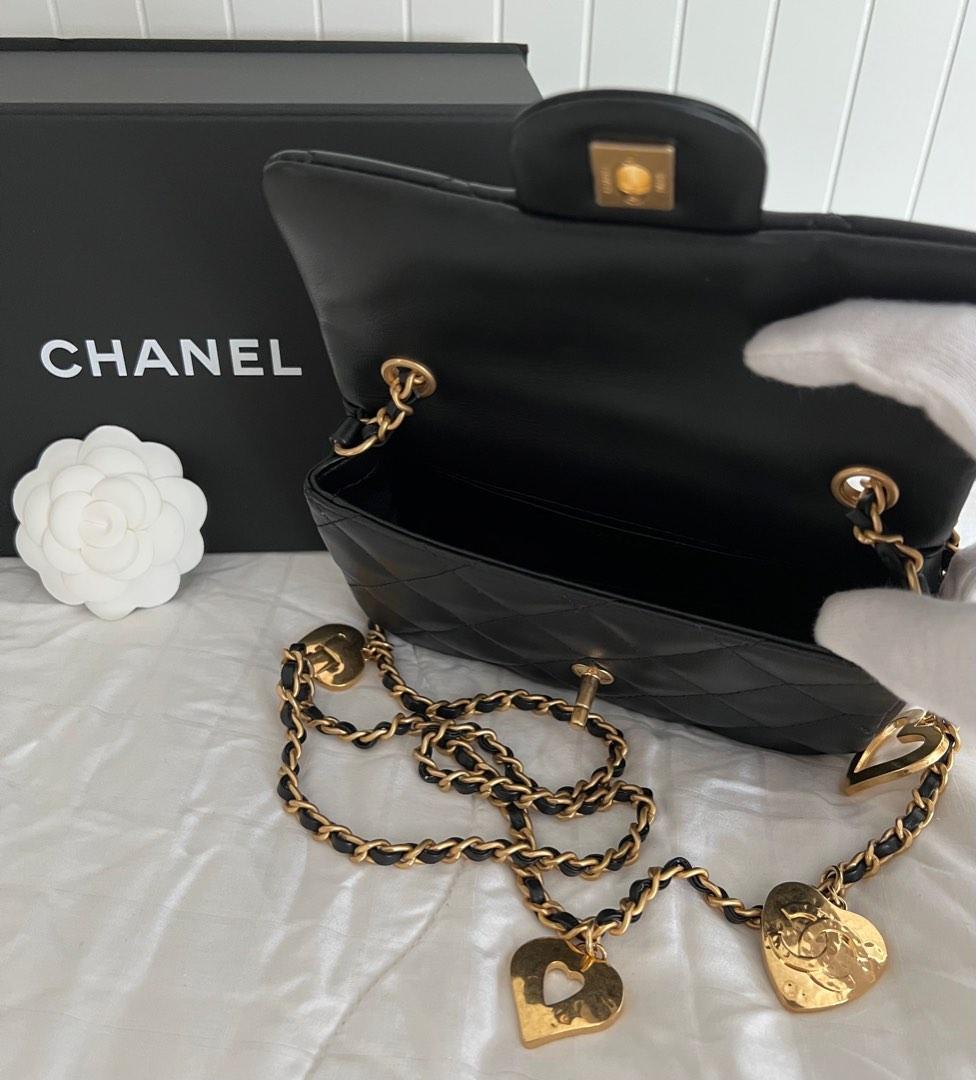 Chanel 22B Mini Heart Charms Bag, Luxury, Bags & Wallets on Carousell