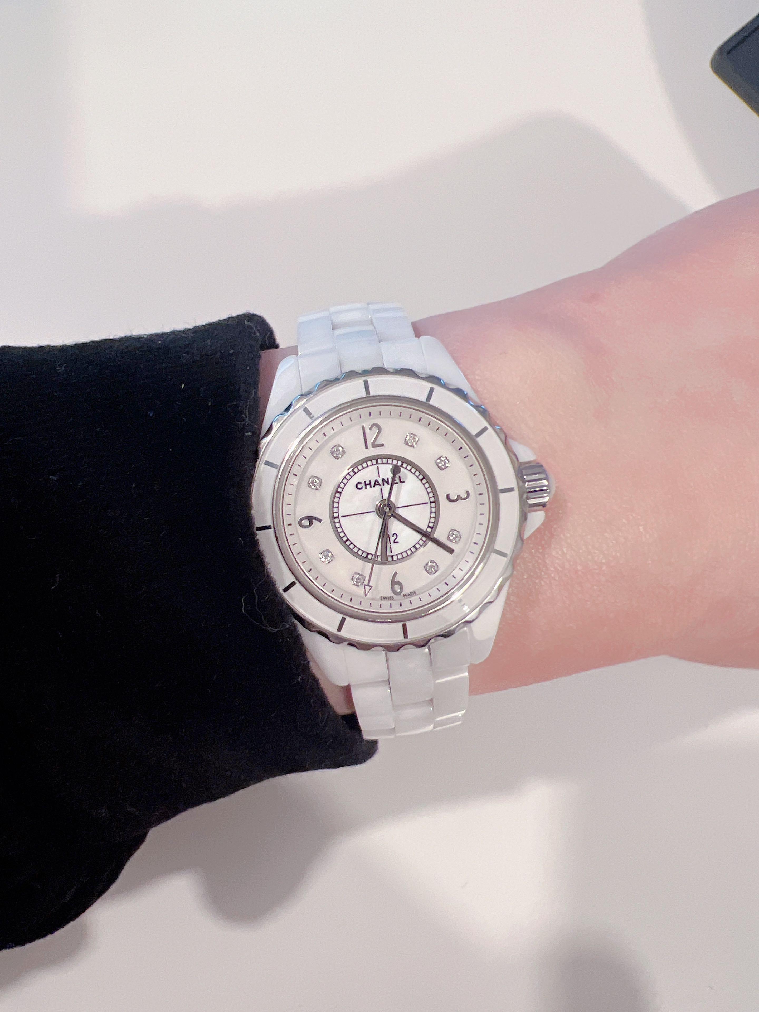 Chanel J12 29mm 香奈兒J12 鑽石陶瓷手錶正貨Chanel原廠保養 Chanel J12 29mm 香奈兒J12 鑽石陶瓷手錶正貨Chanel原廠保養