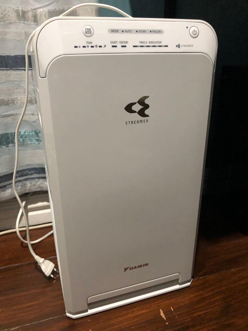 Daikin Air Purifier MC40UVM6, TV & Home Appliances, Air Purifiers
