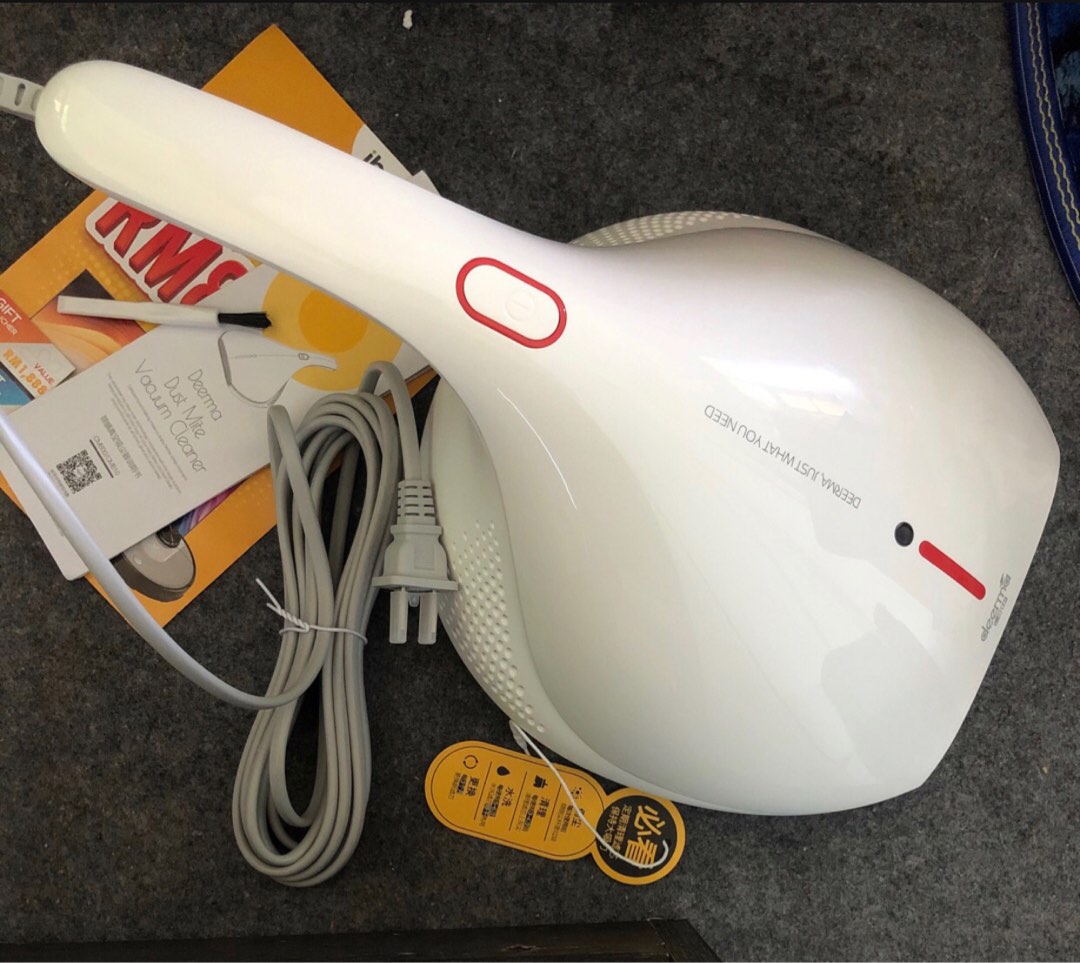 Deerma CM810 / CM800 Dust Mite Controller Vacuum Cleaner With UV Light Sterilization 450W 13kpa