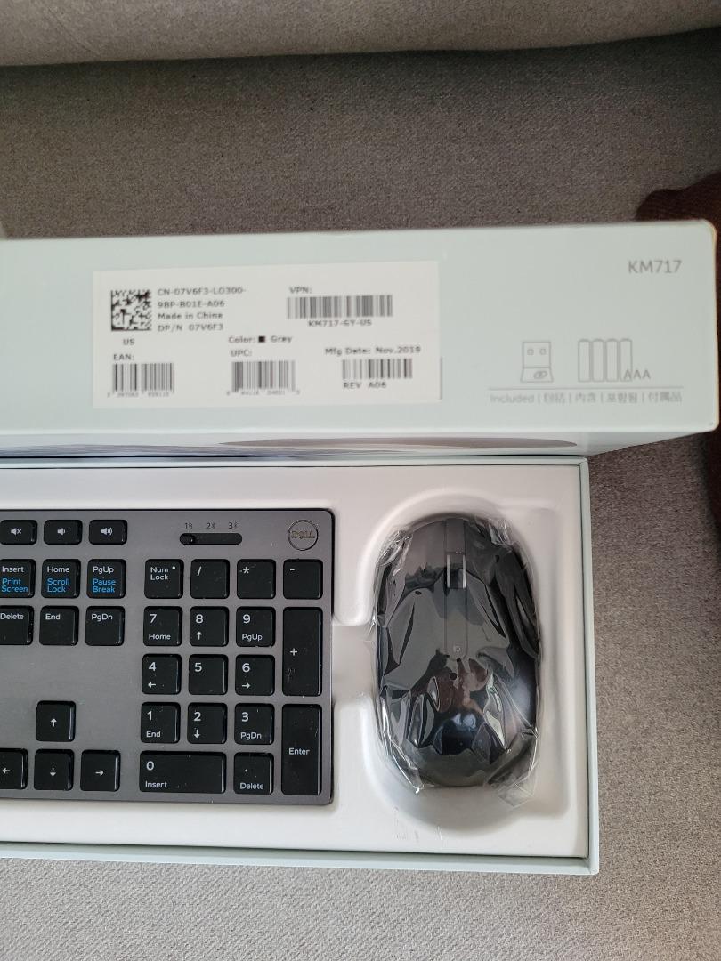 Dell KM717 Premier Wireless Combo Keyboard and Mouse, Computers & Tech