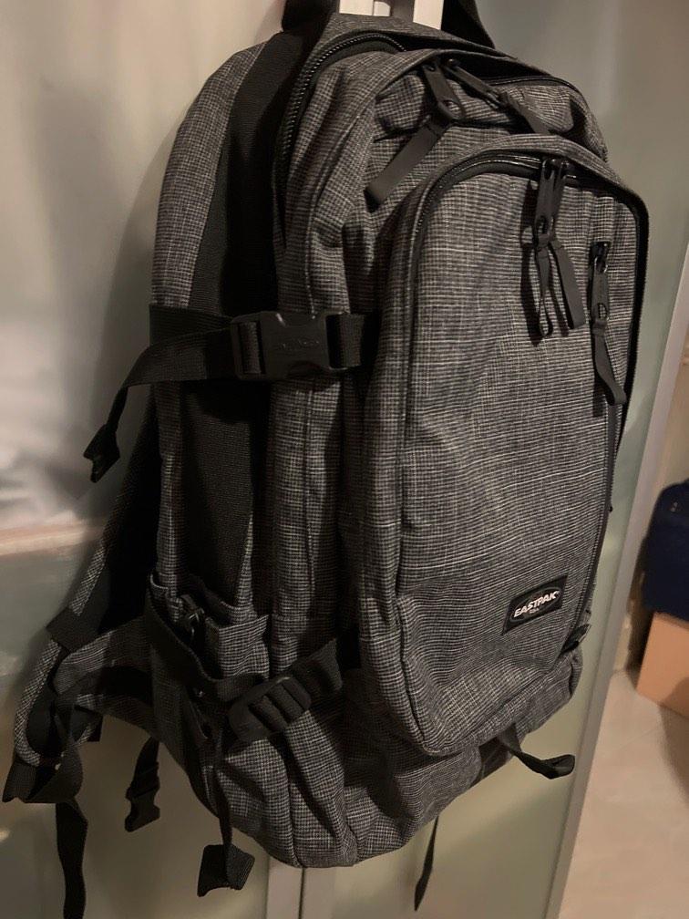 Eastpak 16l hot sale