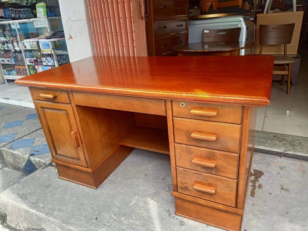 Elegant Office table Japan Surplus, Furniture & Home Living, Furniture