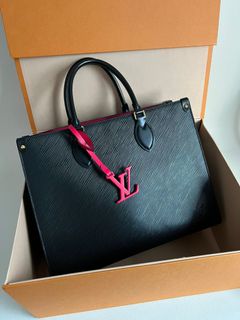 (Kategori: ) berada di . Dikirim oleh kiano_shoes (ID iklan 1183120980, Gambar 1). Deskripsi: .