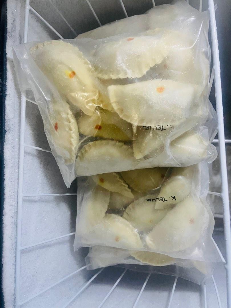Freshly made frozen curry puffs/epokepok, Food & Drinks, Homemade
