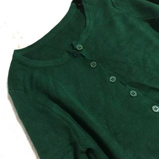 (Category: ) located in . Submitted by clothesbypea (Listing ID 1183147212, Image 1). Description: .