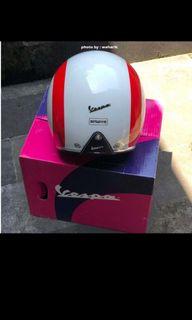 Helm Vespa ori