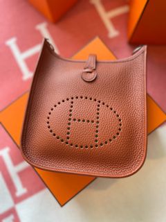 （分類：）位於 。 由 luxury_orange 提交（商品編號 1183111994，圖片 1）。簡介： 。