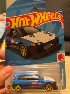 (Category: ) located in . Submitted by Elite_Hotwheels (Listing ID 1183239060, Image 1). Description: .