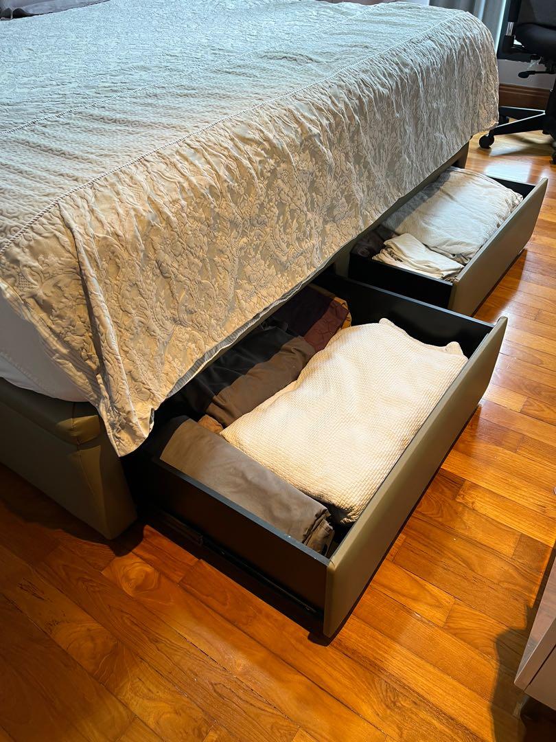 Hydraulic Bed Frame King size, Furniture & Home Living, Furniture