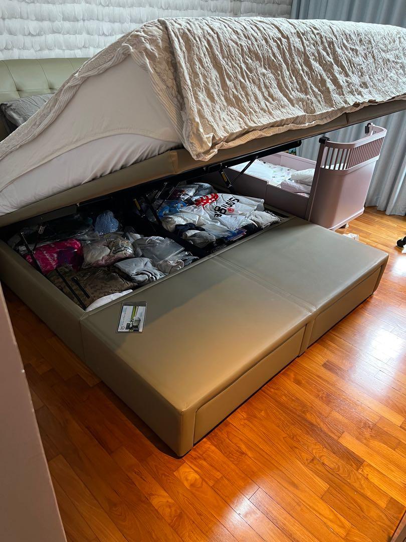 Hydraulic Bed Frame King size, Furniture & Home Living, Furniture