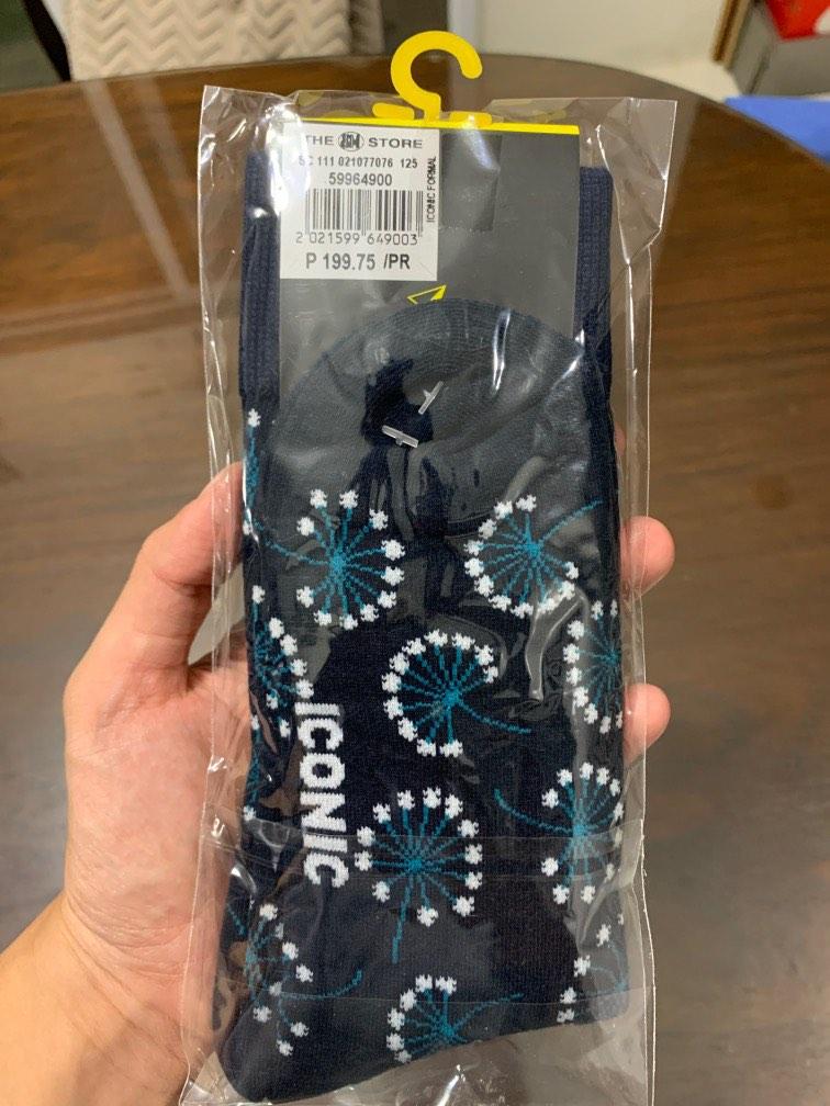 Iconic Socks - Black (Category: Socks) located in Marikina City. Submitted by cheese85 (Listing ID 1183243275, Image 2). Description: Brand new still in plastic.
