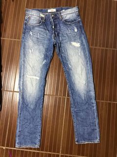(Category: ) located in . Submitted by MichaelLearnsToThrift (Listing ID 1183221535, Image 1). Description: .