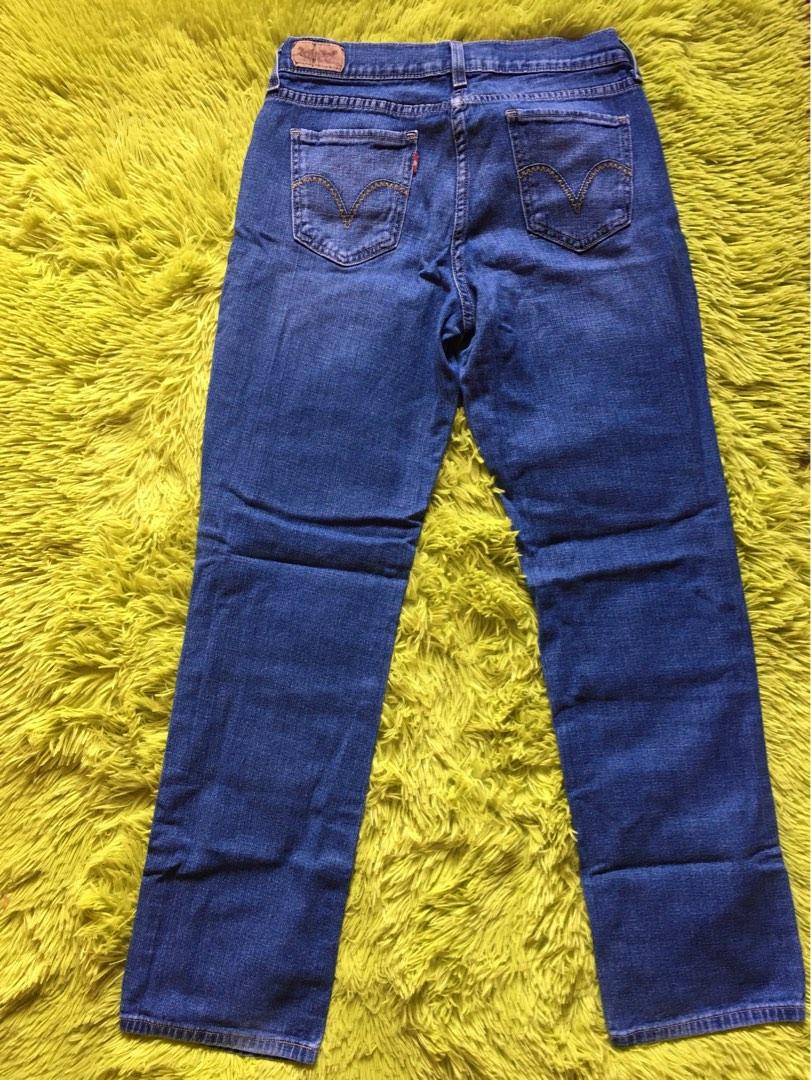 Levis Straight Leg Size 28 Women s Fashion Bottoms Jeans On Carousell levis-straight-leg-size-28-women-s-fashion-bottoms-jeans-on-carousell