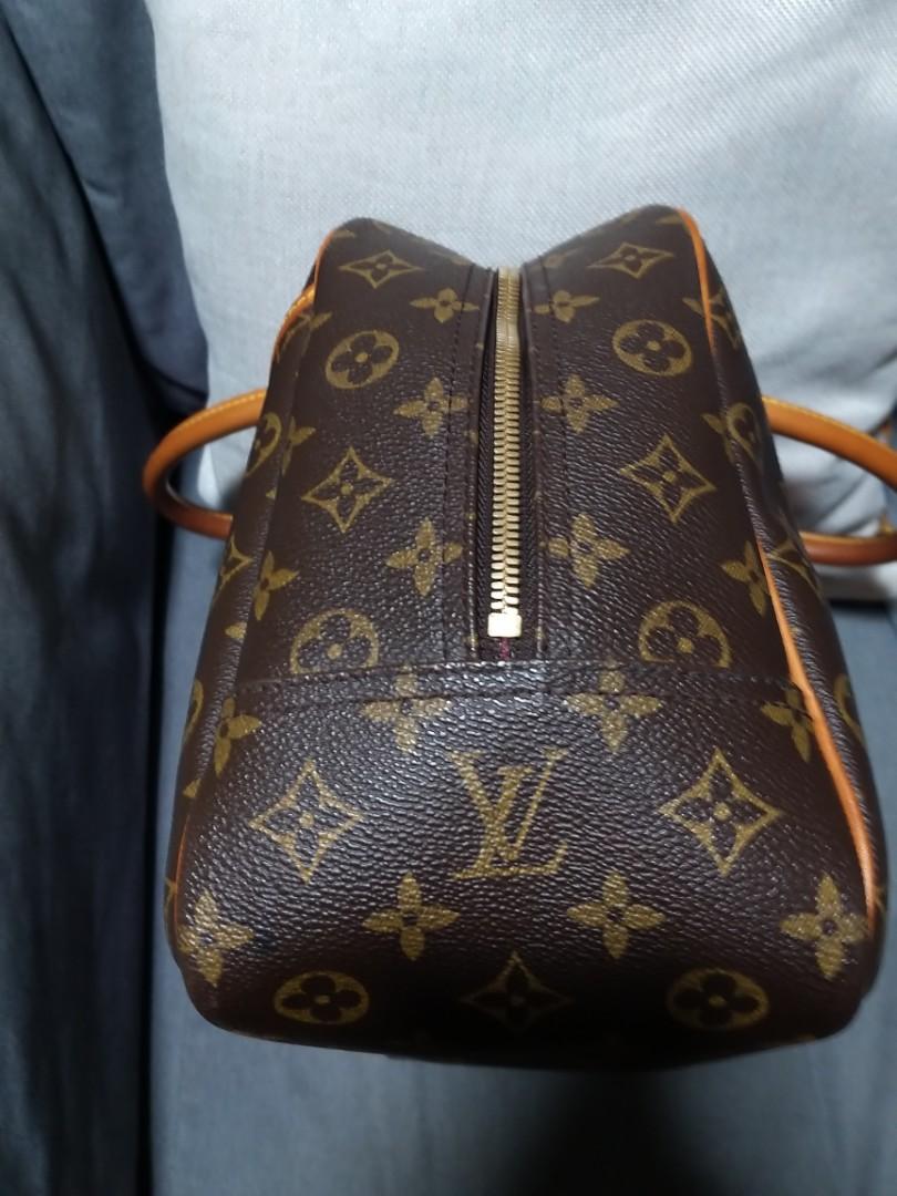Need help deciding between the Croisette and the Hold Me! : r/Louisvuitton