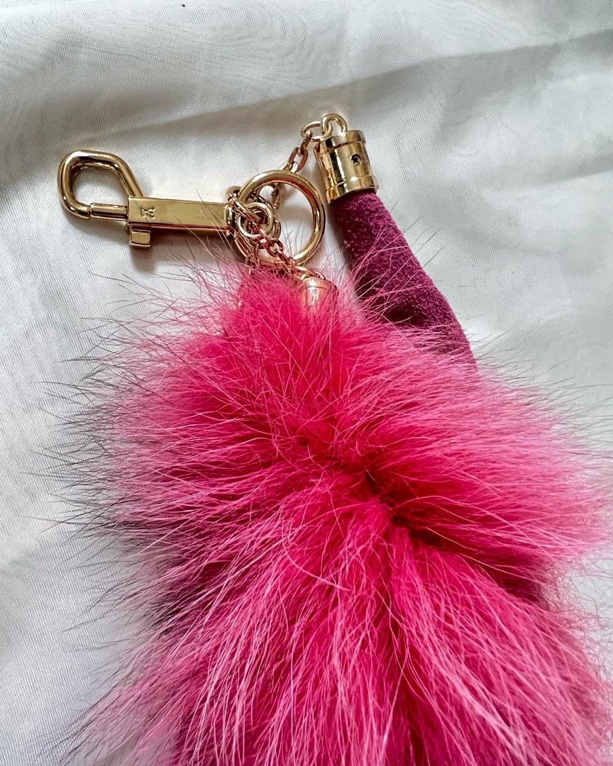 Louis Vuitton Limited Edition Pink Fur Foxy Bag Charm and Key Chain -  Yoogi's Closet