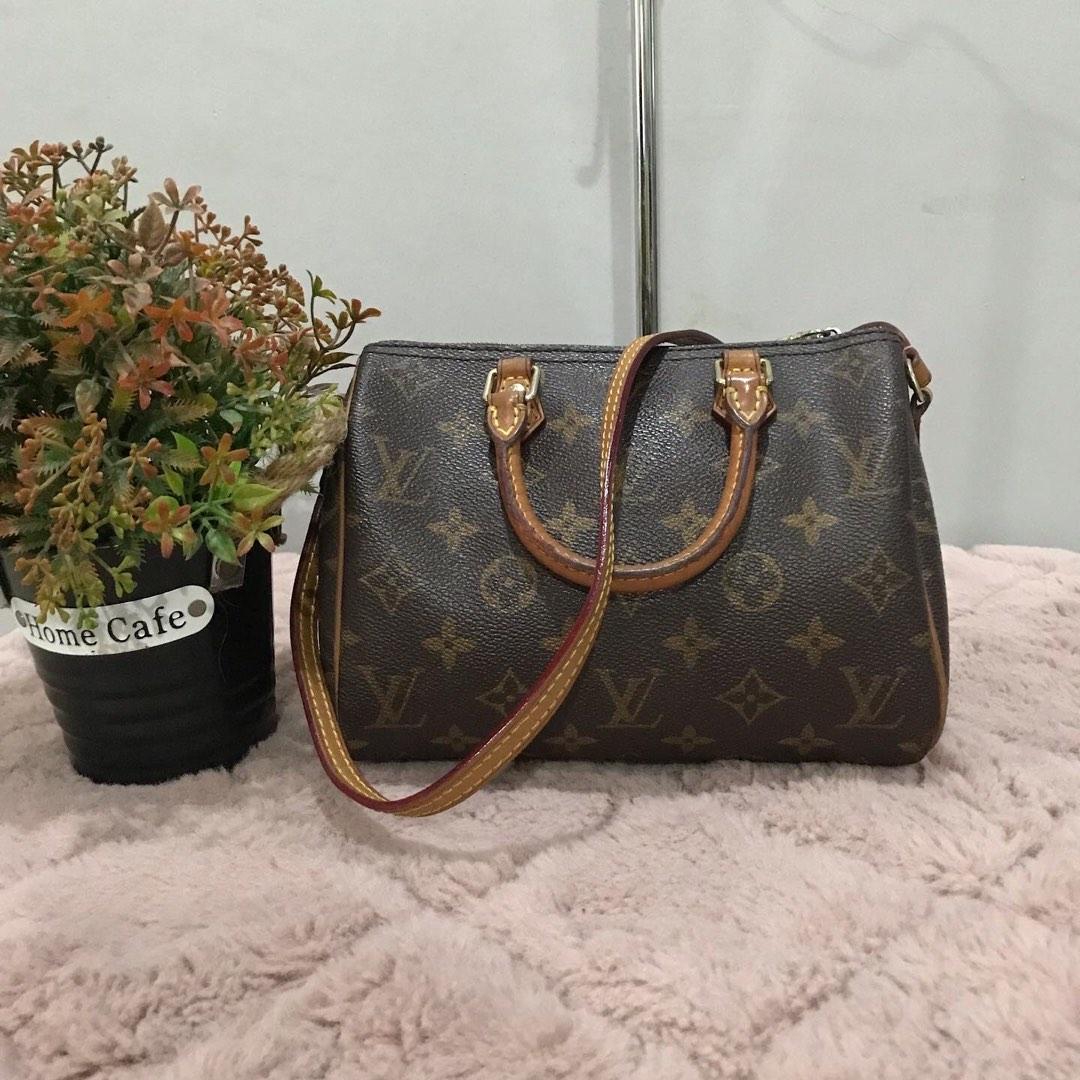 Lv Speedy 20 Small, Luxury, Bags & Wallets on Carousell